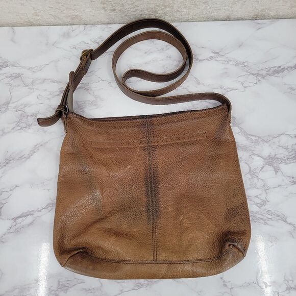 Duluth Trading Company Lifetime Leather Crossbody Bag - Picture 4 of 11